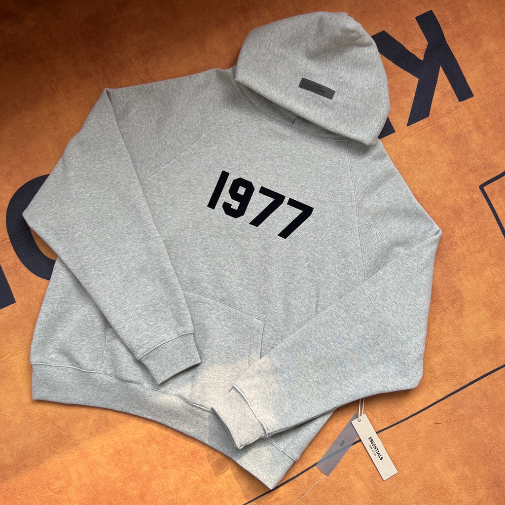FEAR OF GOD ESSENTIALS 1977 HOODIE